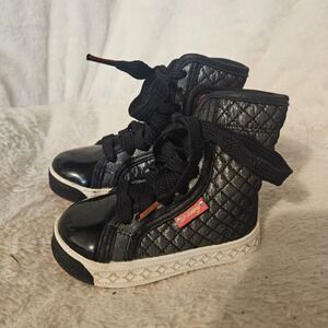 Girls Pastry Toddler Size‎ 5 Black Quilted High Top Sneakers Plaid